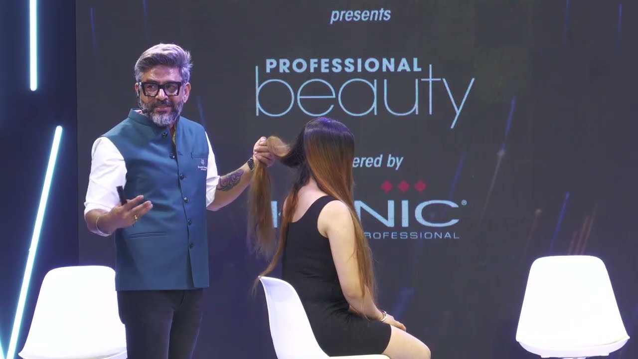 Anand Bhatia, Another Famous Hair Guru, Shows Off his Skills with Beauty Garage at the #PBIStage