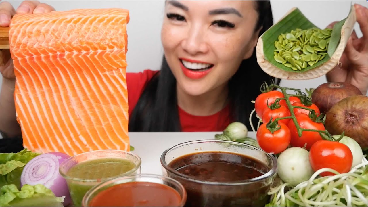 SALMON SASHIMI + FRESH VEGGIES + SEAFOOD SAUCE (ASMR EATING SOUNDS) LIGHT WHISPERS | SAS-ASMR