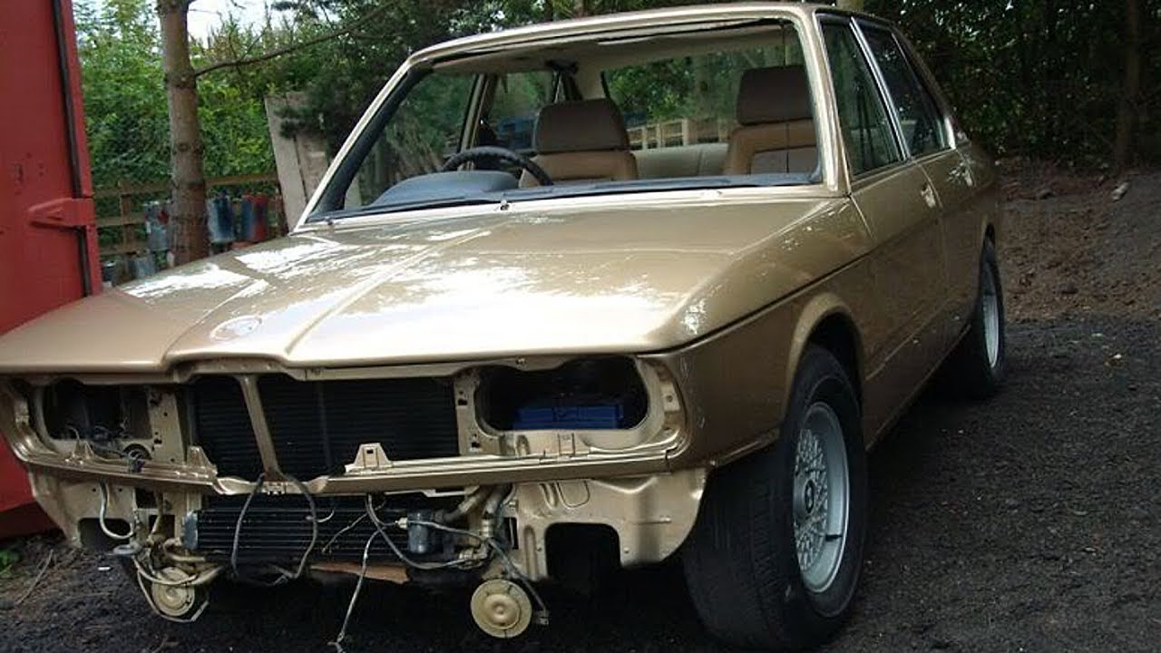 1981 BMW E12 M535i Restoration Project