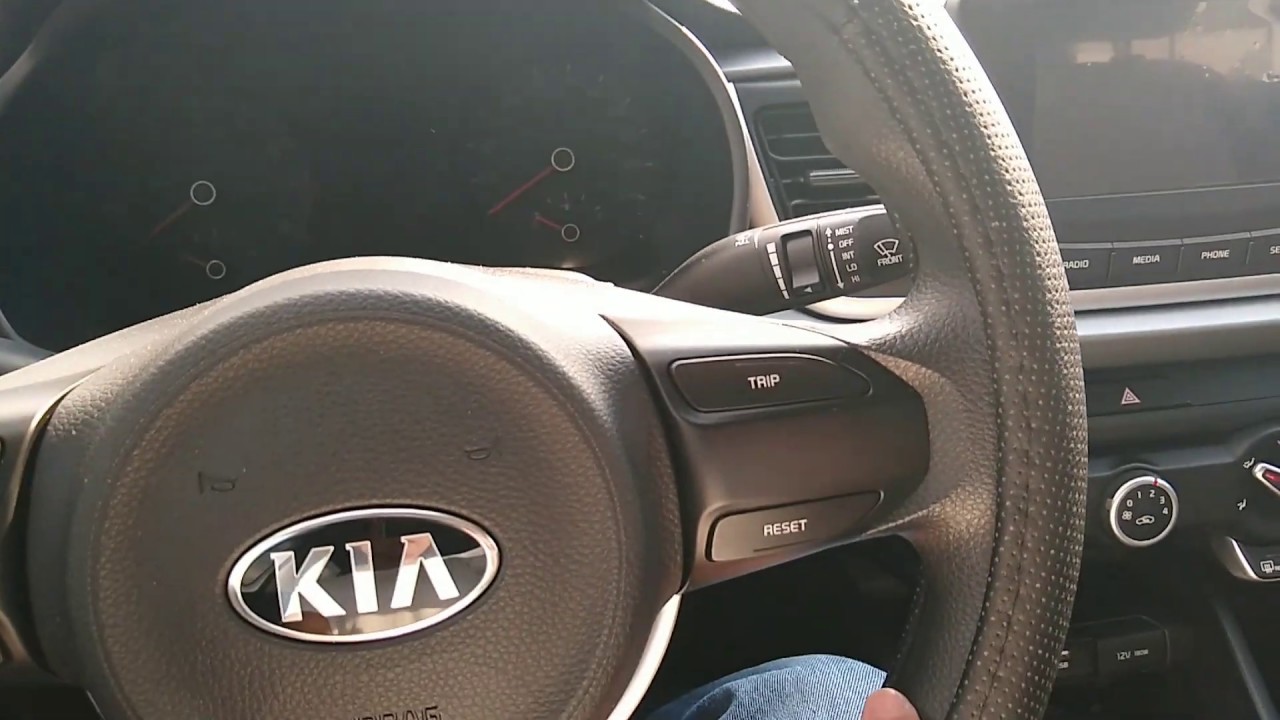 KIA RIO SEDAN LX 2020