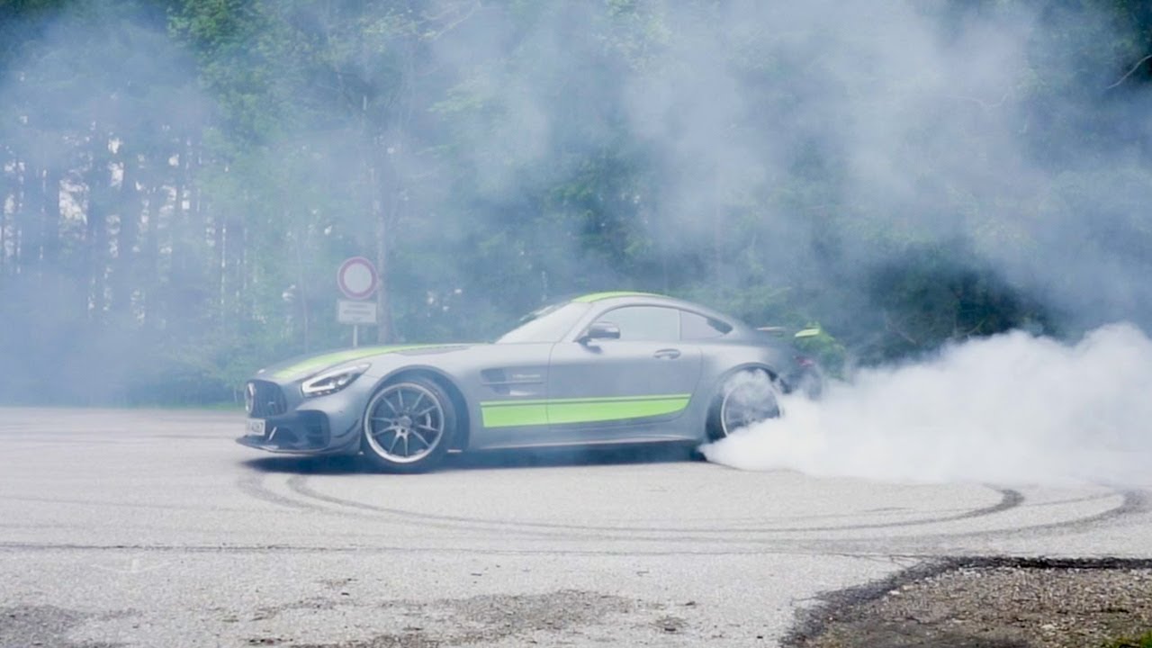 Mercedes AMG GTR PRO 321km/h Autobahn + Launch Control