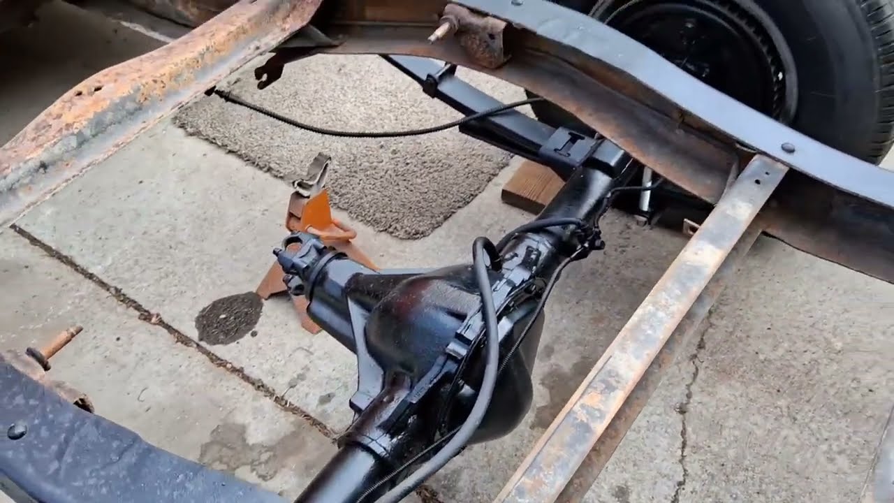 How To Install A Rear Axle Flip Kit on A 67-72 C-10/C-15