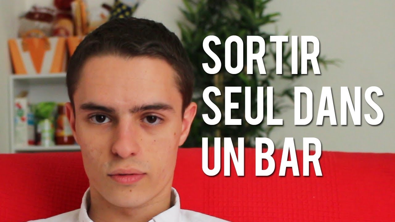 MA PREMIÈRE FOIS DANS UN BAR SEUL !