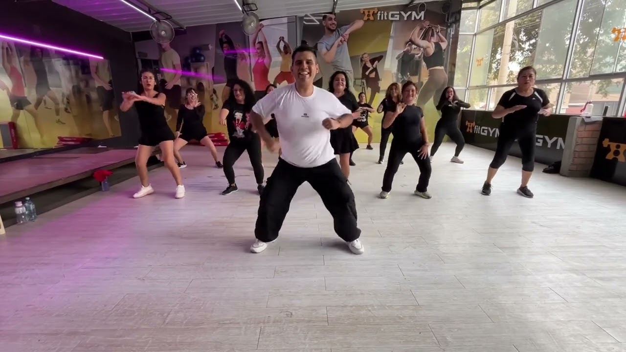 BAILANDO CON JP JHOAN-Mix Chelero#bailefitness #dance #cumbia #perú