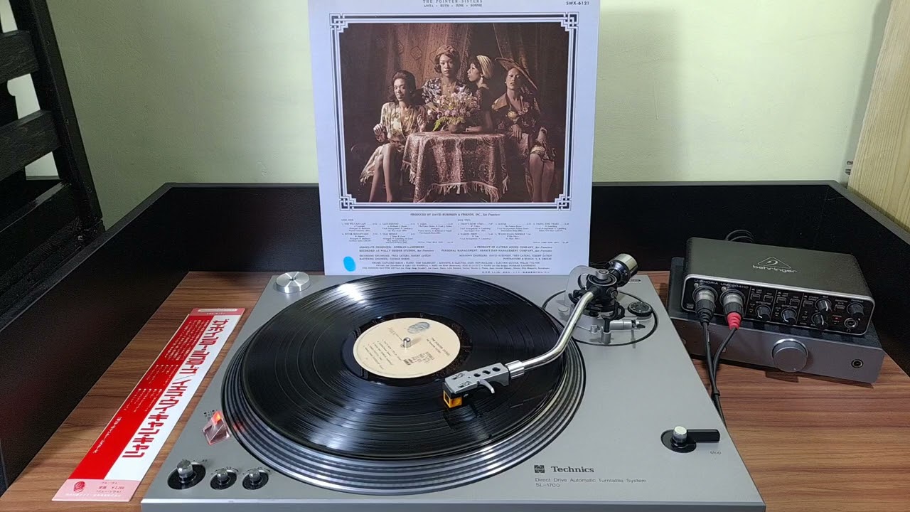 Pointer Sisters - Naked Foot [1973]
