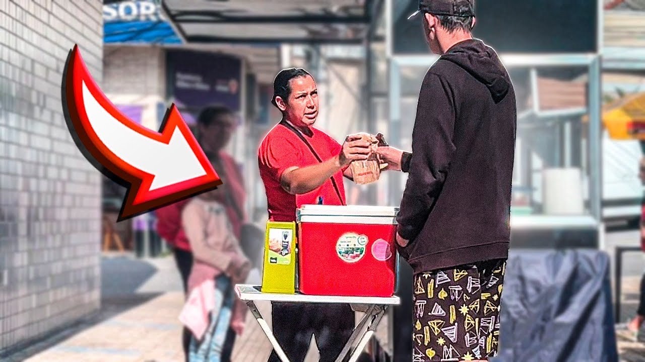 Ele pediu um lanche para essa mulher veja oque ela fez , lindo de mais