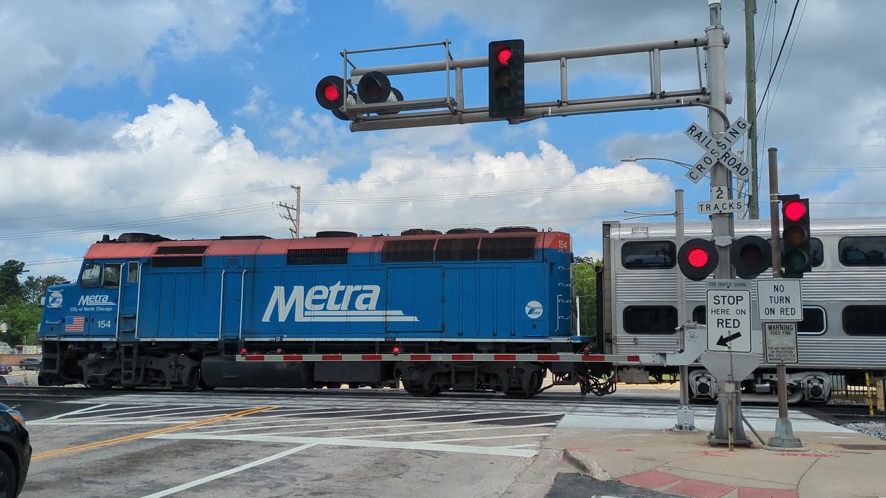 (ASC E-Bell!) Lincoln Ave. Railroad Crossing (Fox River Grove, IL) 7/27/25