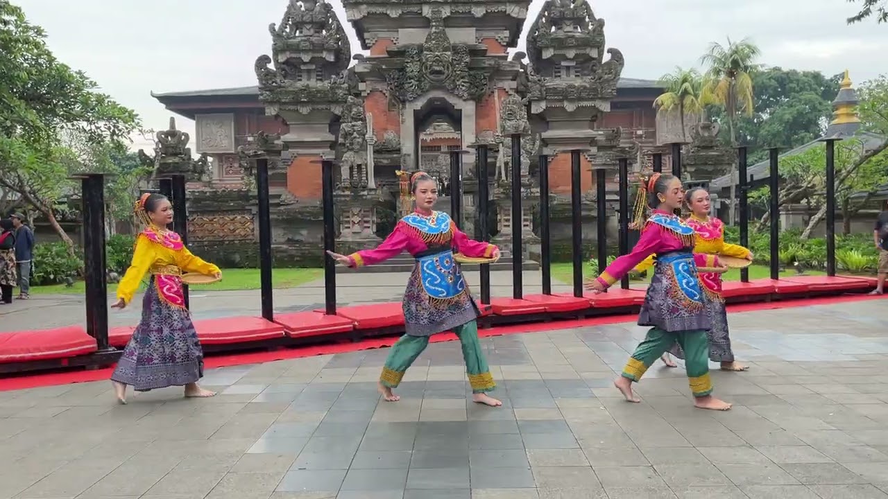 tari medley kalimantan timur