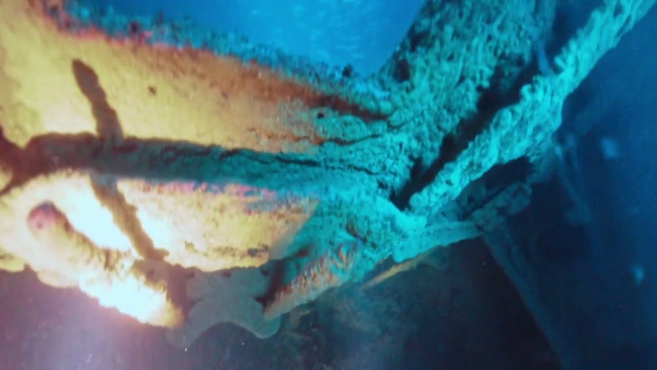 J5 Submarine