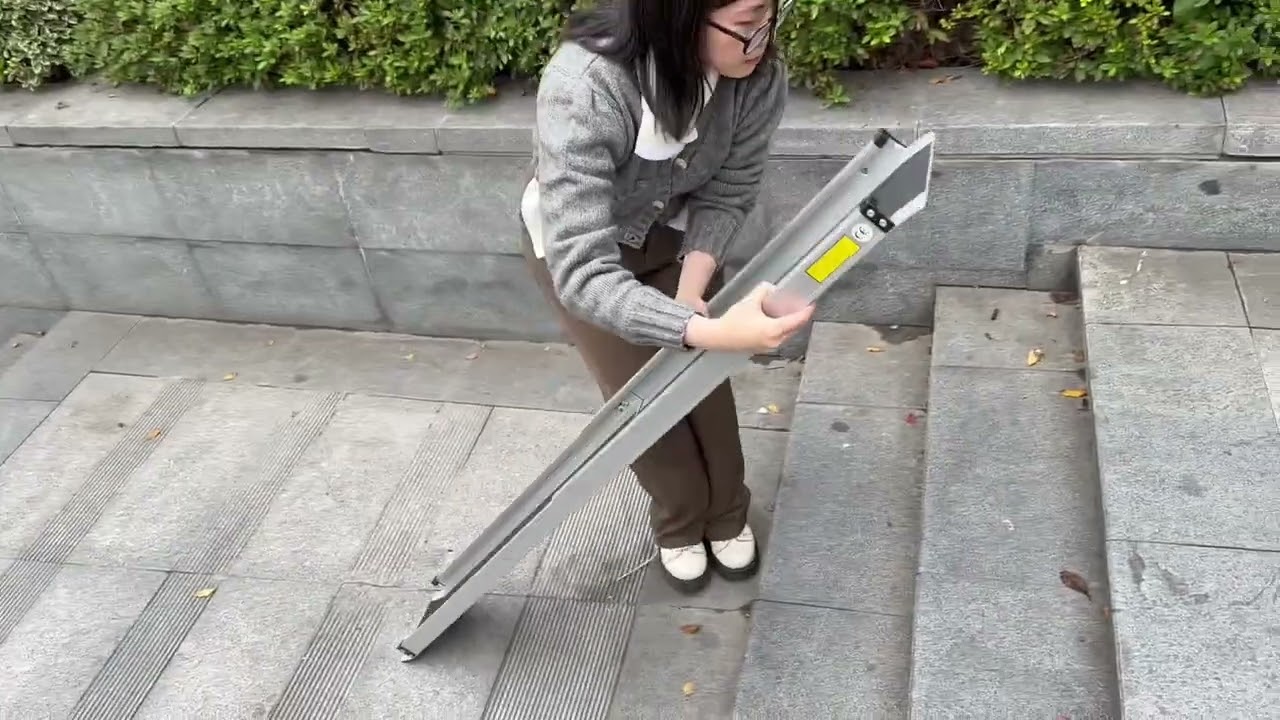 Telescopic Track Wheelchair Ramp  4FT-7FT Set Up Instructions
