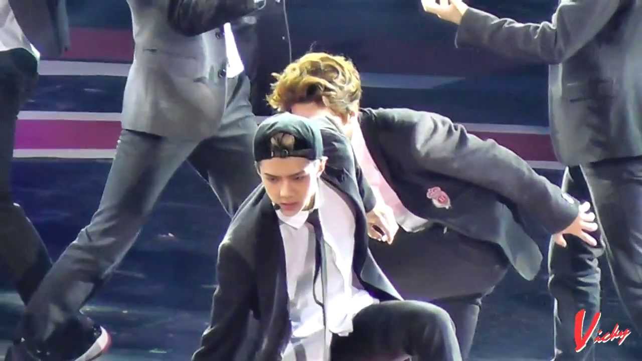 140105 Super Star Award - EXO WOLF (Luhan focus)