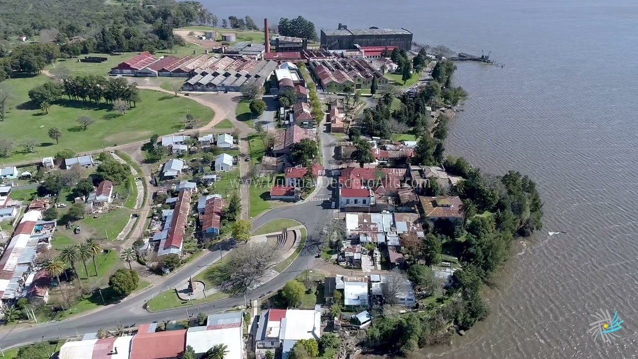 Video a&eacute;reo en Barrio Anglo, Fray Bentos P4P 40020