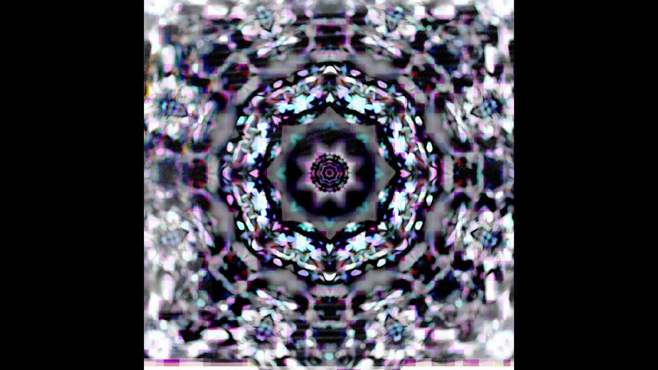 Mosaic T - Diamond