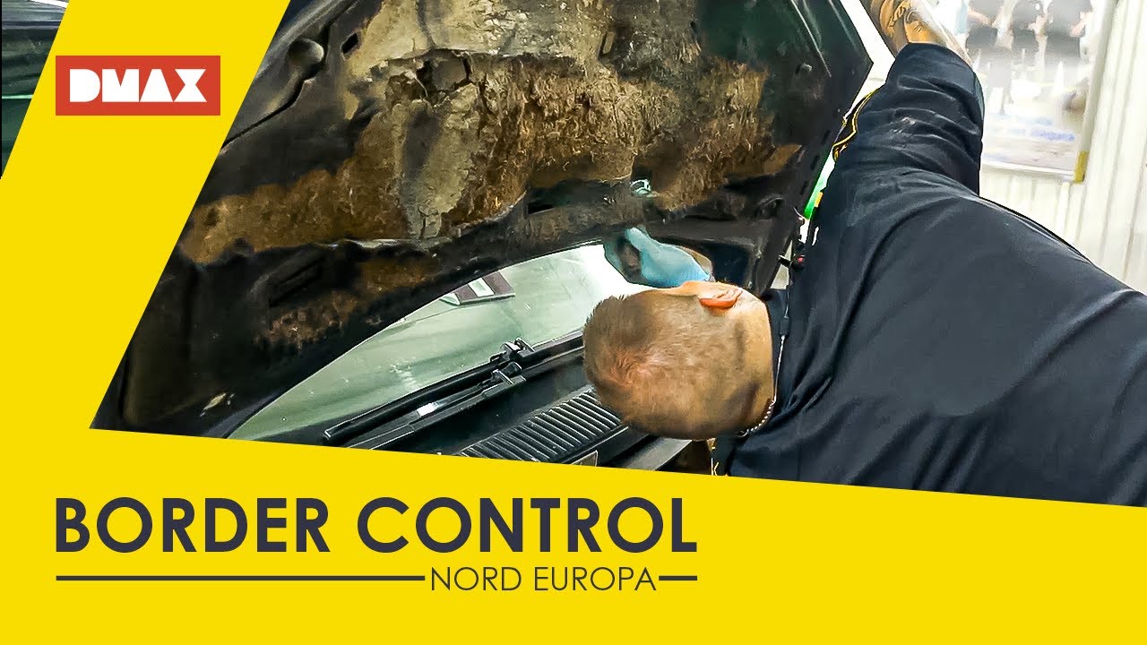 Al confine, un'auto cade letteralmente a pezzi | Border Control Nord Europa
