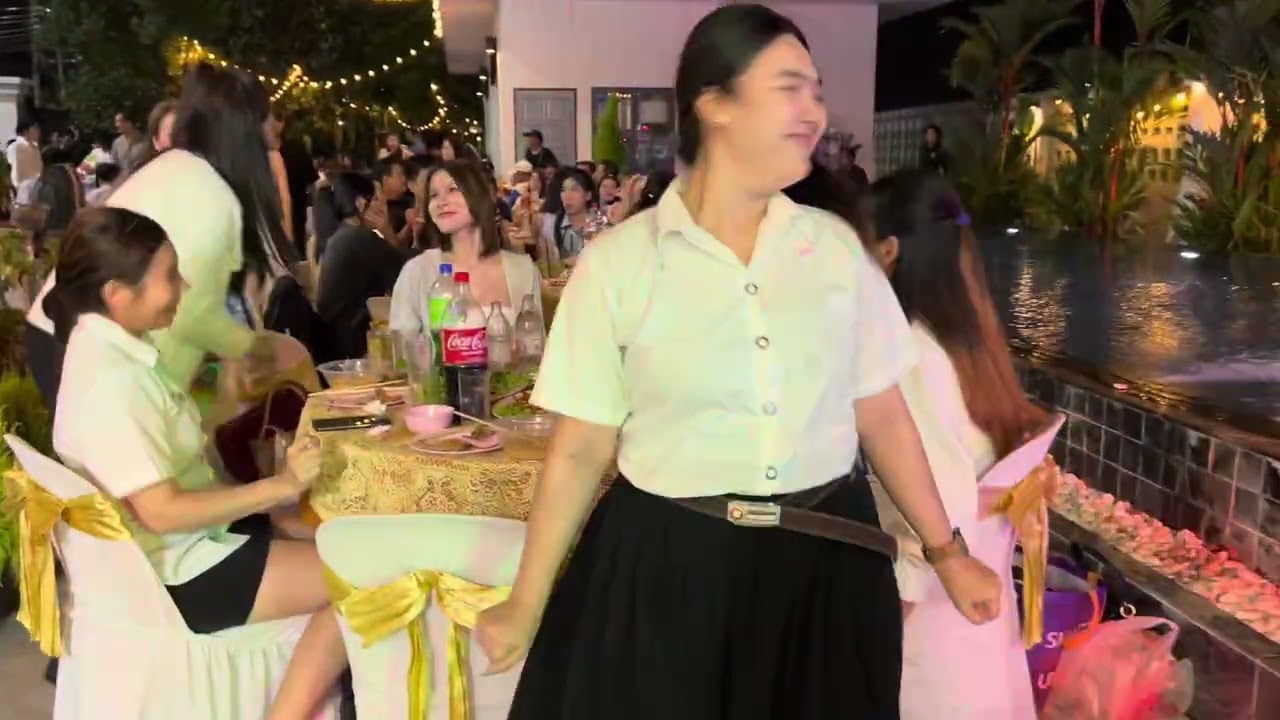 เล่นกินเลี้ยงฉลองรับปริญญาน้องเนสEP2