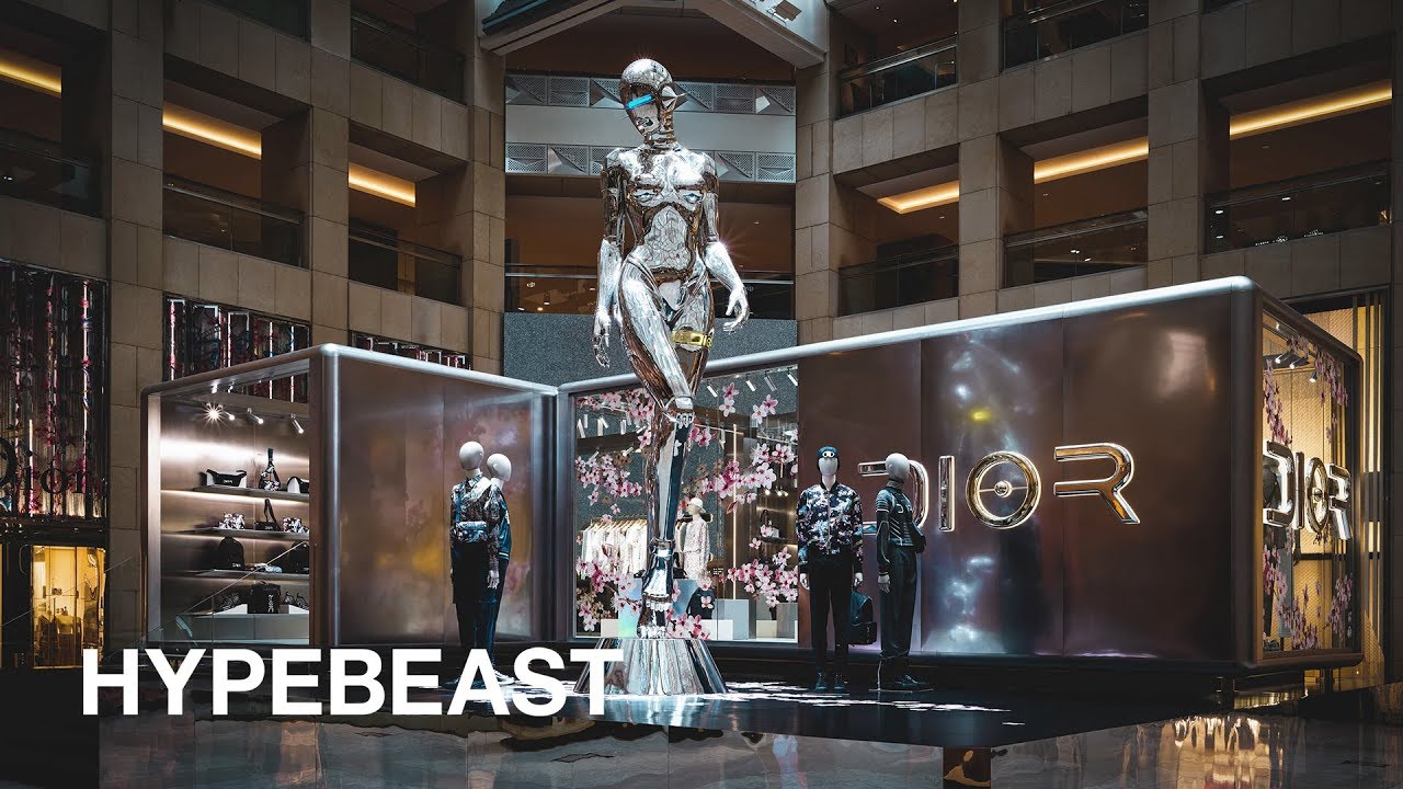 空山基「Sexy Robot」到著！Dior 2019 男裝早秋系列期間限定店登陸中環置地廣場