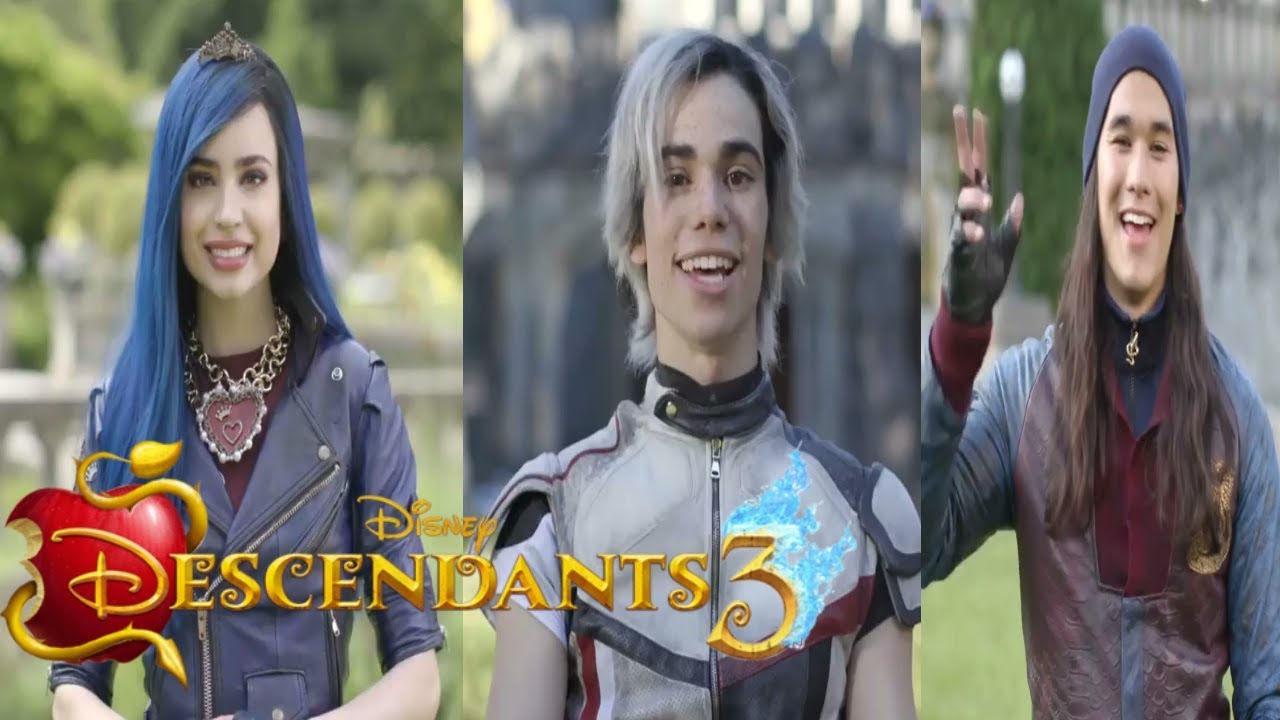 Descendants 3 - NEW LOOKS in Auradon