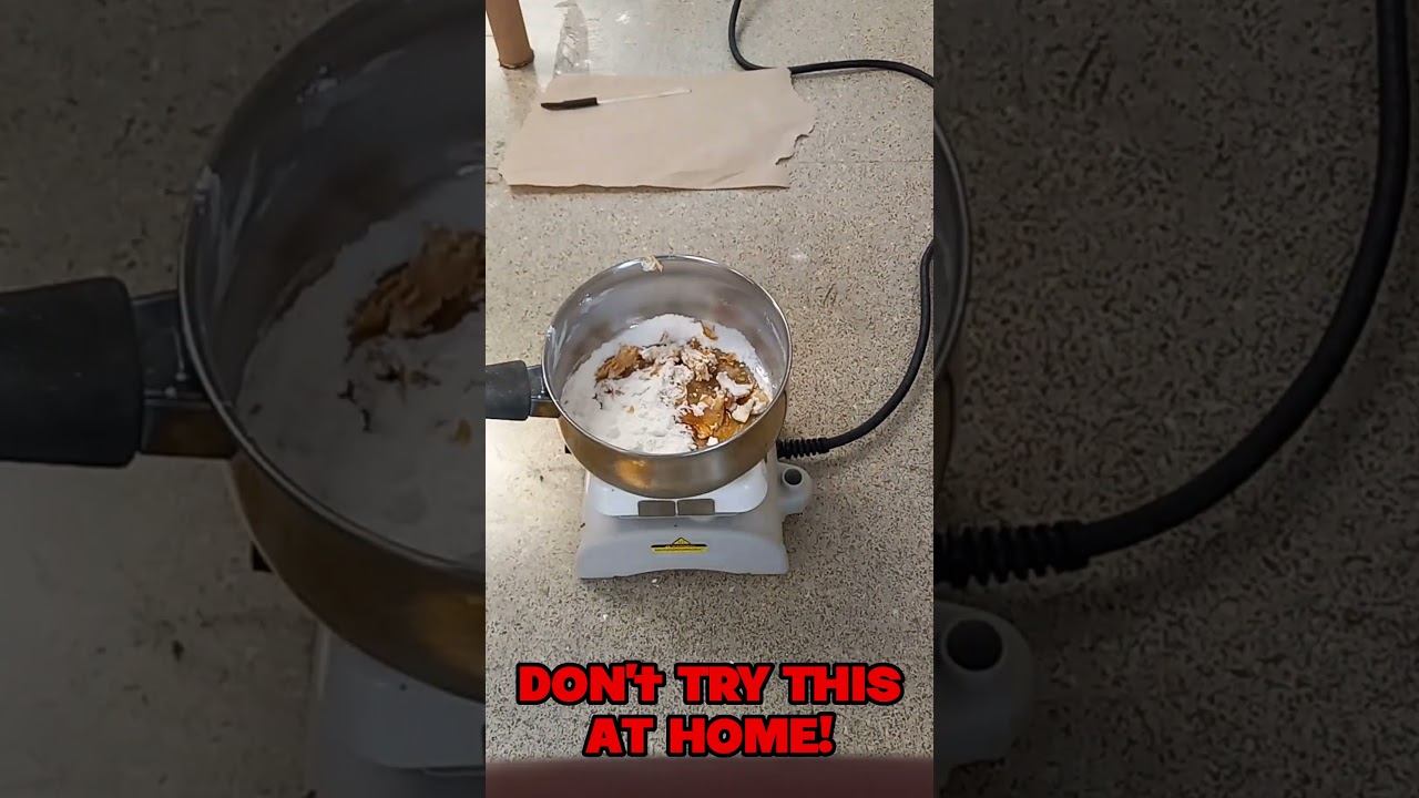 how I made a powerful smoke bomb.