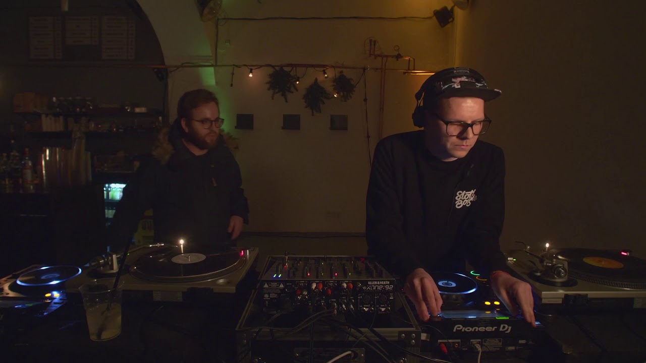 DJ RAFO & DJ Wnchnz Hollar Room DJ set