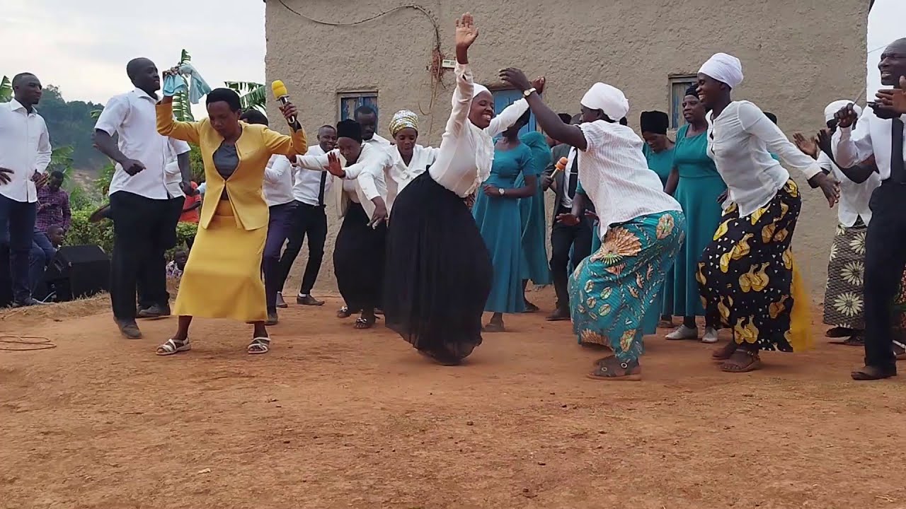 🔥BWABAYEKURE UMUKOBWA W'IMANA YONGEYE GUKORA K'UMITIMA YABANTU ❤💖 ATI IBIROZI BYA TANZANIYA NA👽🙏🔥🔥🔥🔥