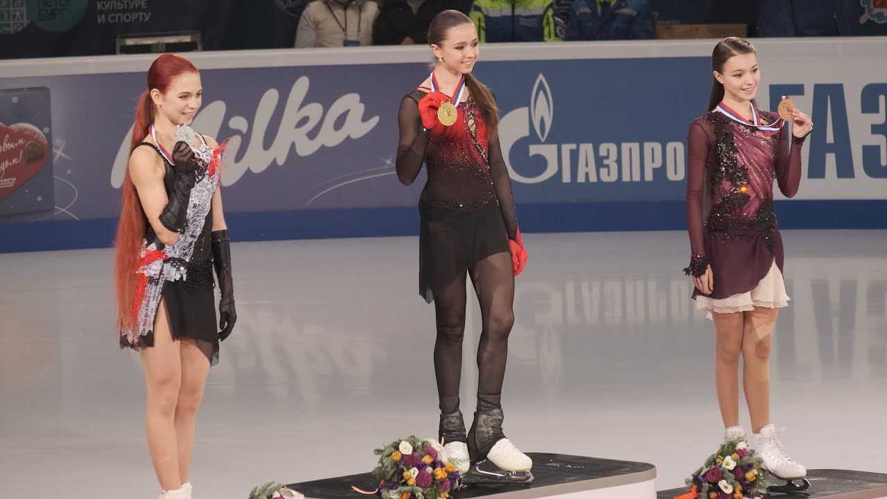 Valieva, Trusova, Shcherbakova - RusNats 2022 - Awards Ceremony - 26-12-2021