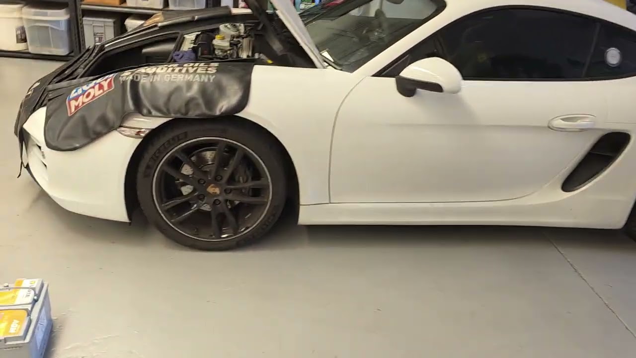 Porsche 981 Battery Replacement – Correct Battery, Bracket Fix & Coding