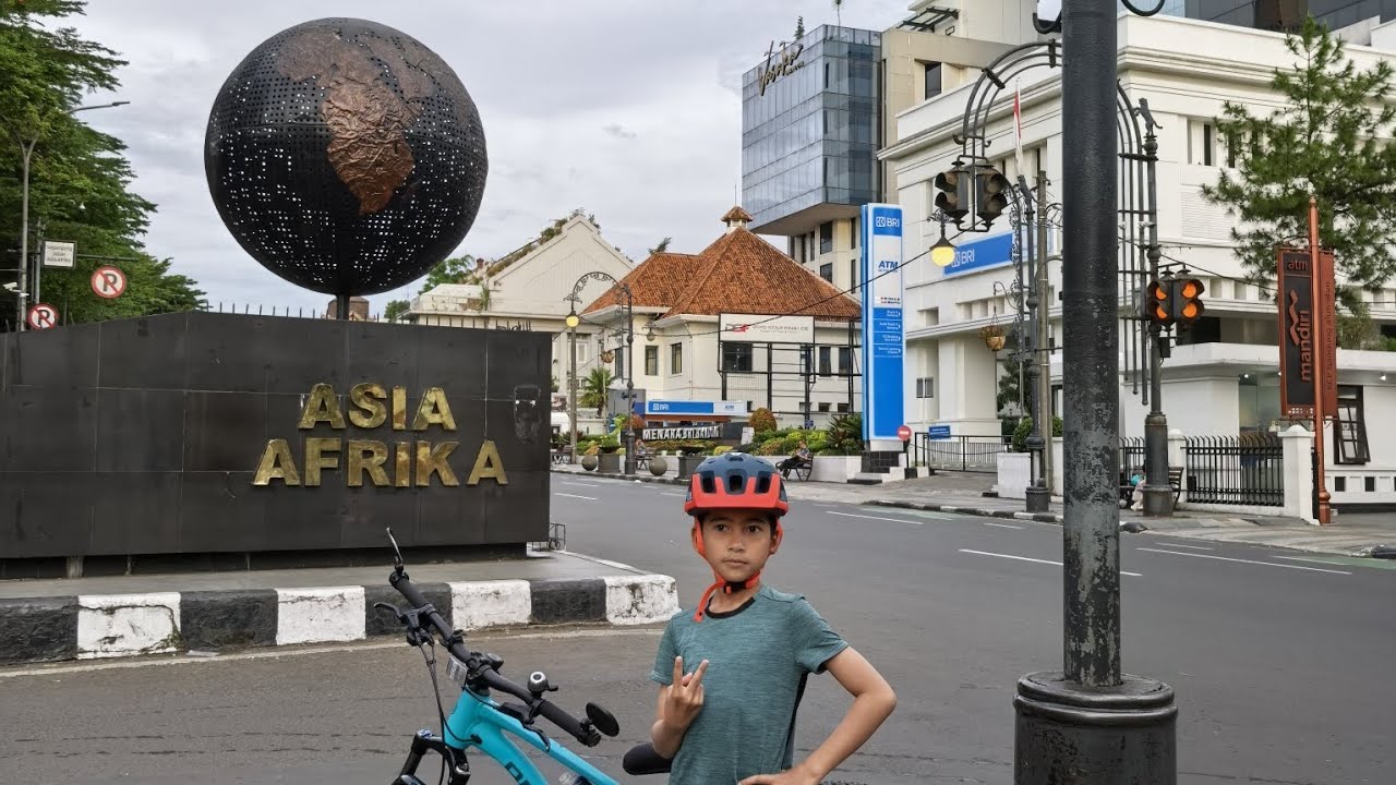Gowes Subuh Keliling Kota Bandung_Part One