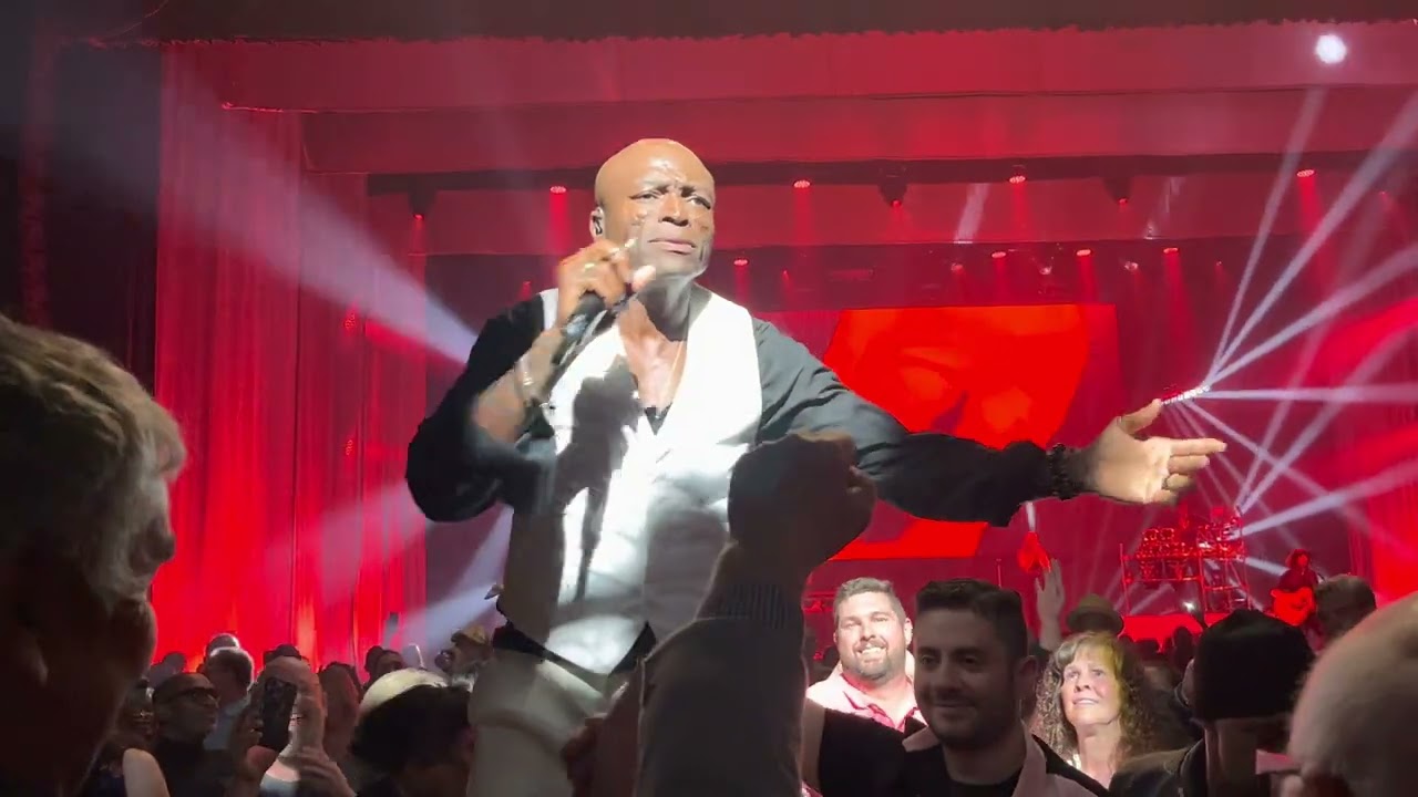 Seal - Kiss from a Rose Live (05/21/23) Part 1