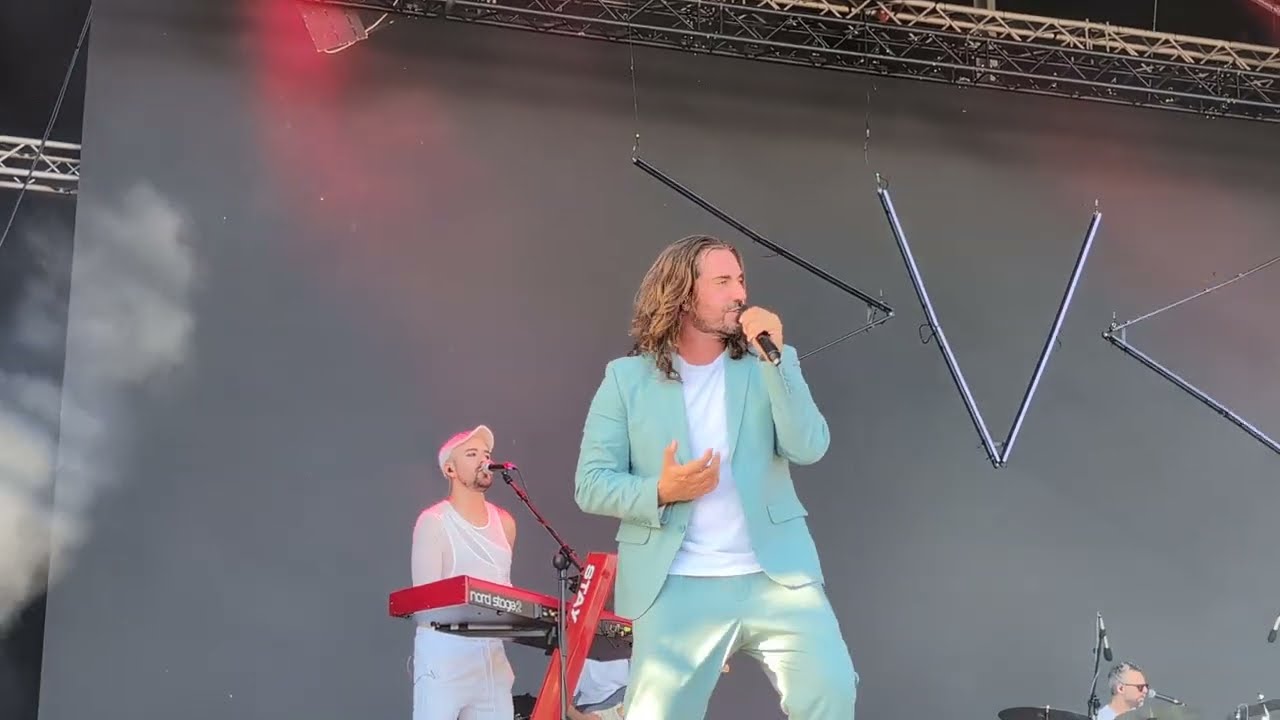 Andrés Suárez - Será - Directo Atlántic Fest 2024 - Vilagarcía de Arousa - (4K)