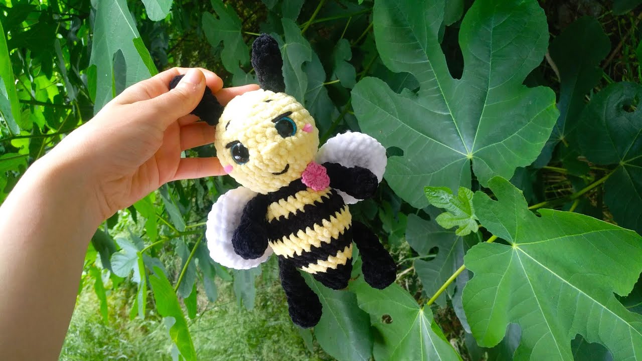 Bir saatte kadife ipten amigurumi arı yapımı #amigurumi #oyuncak #amigurumitarif #keşfet