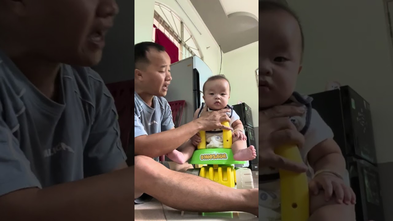 Ba ru em nhỏ ngủ