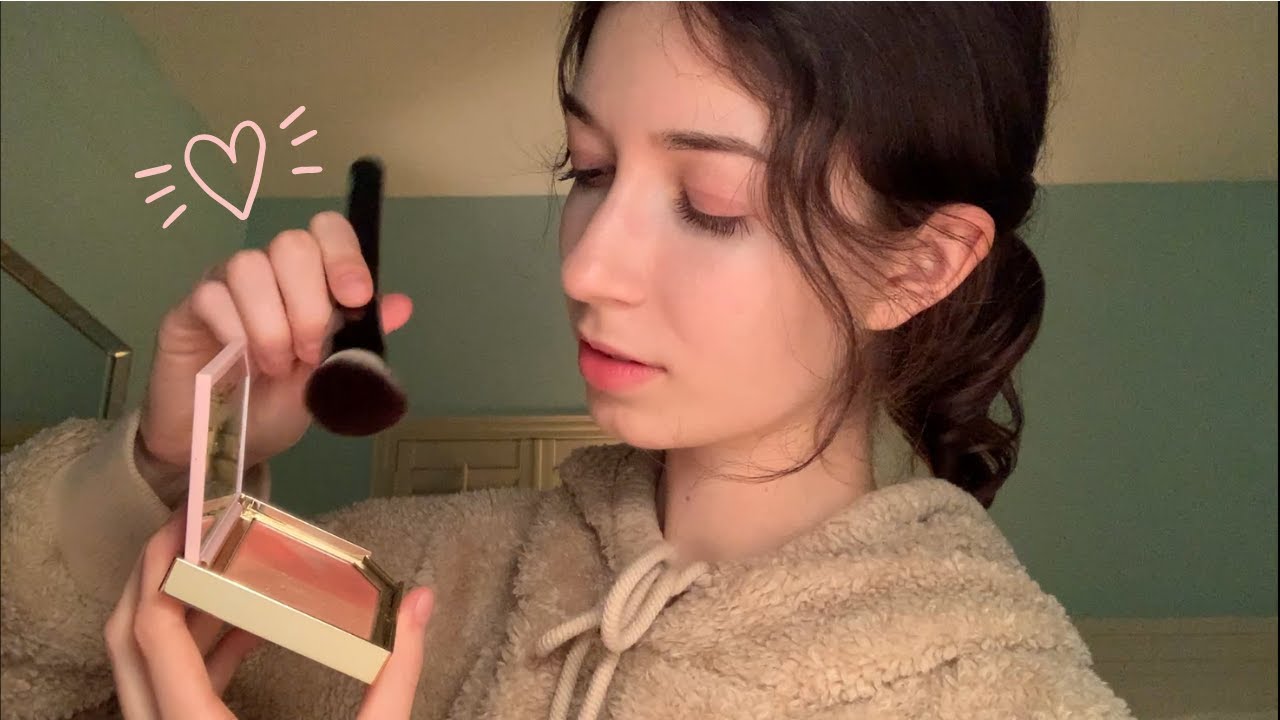 [ASMR Lofi] Подруга делает тебе макияж (тихая ролевая игра, личное внимание)