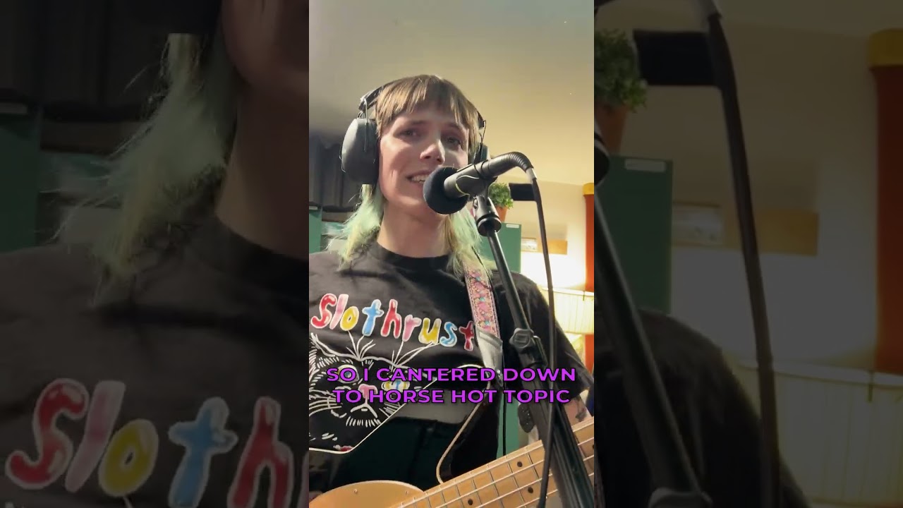 Queen Frog - Divorce Horse Court LIVE
