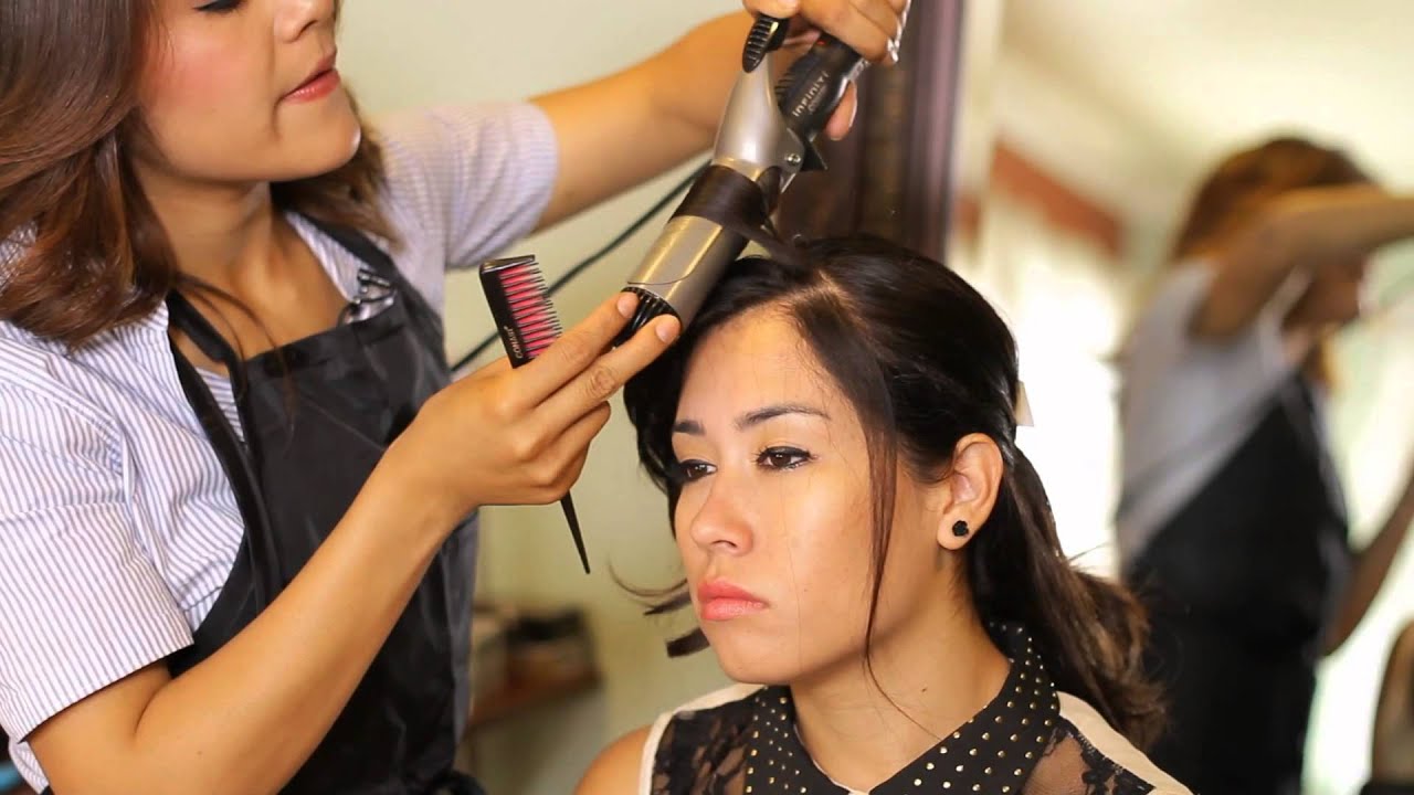 How to Get Your Bangs to Stay on One Side of Your Head Without Falling Over : Tress to Impress