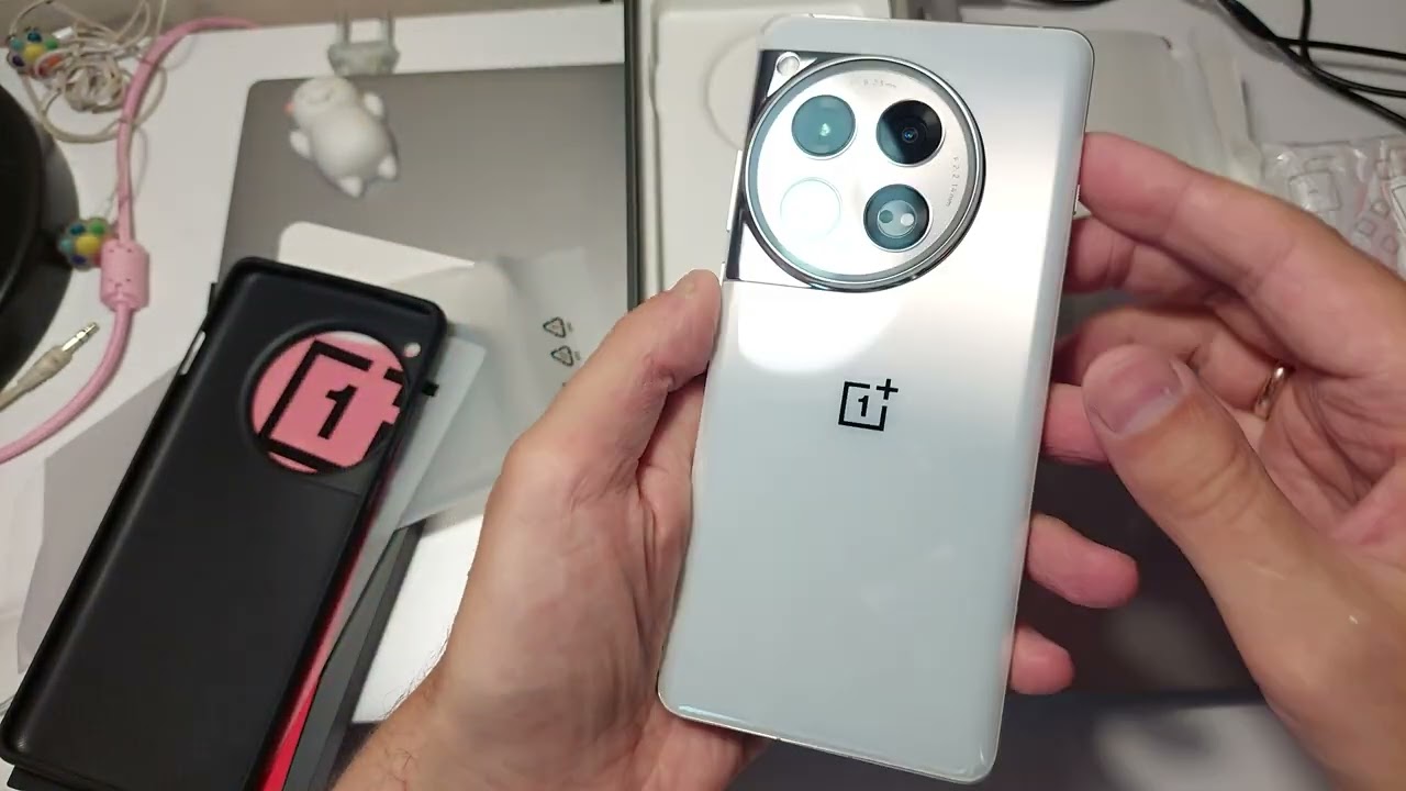 Самый ЖИР!!! Oneplus 12 - 1Tb памяти и 24Gb оперативки! Распаковка