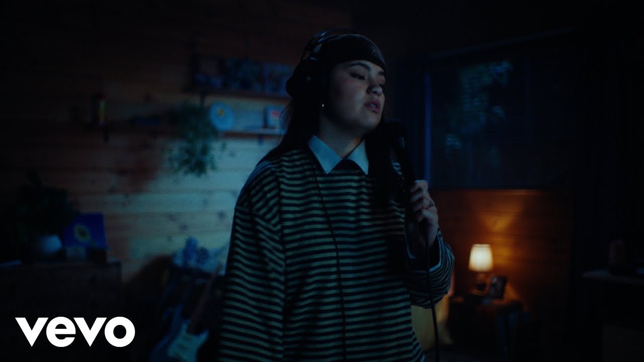 Paige - why do we wanna be in love? (live from paigesspace)