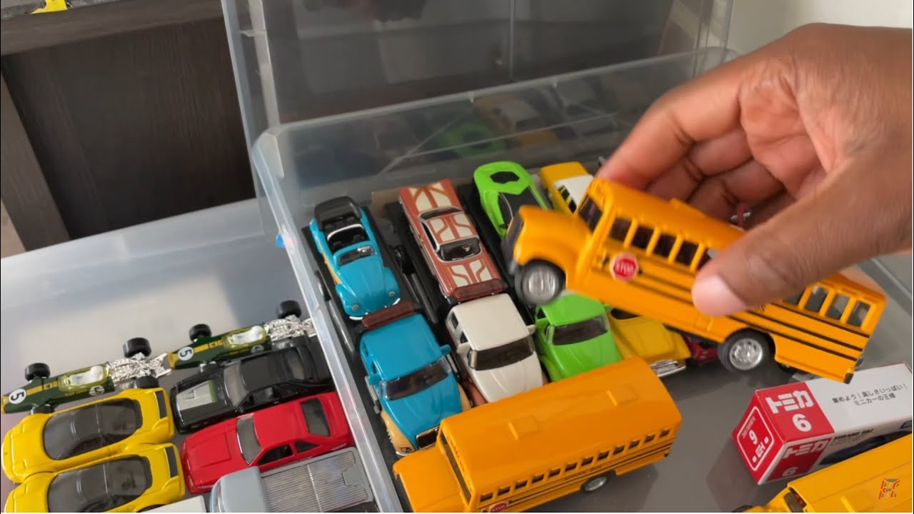 Inside RT's Space! 1:64 diecast, layouts & more