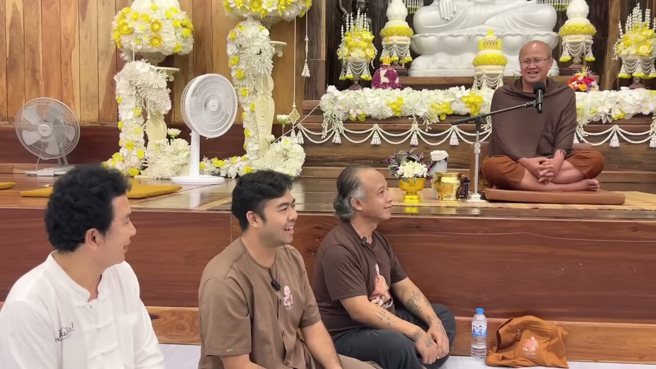 พระสิ้นคิด ให้ความเห็นอย่างไรกับ โหราศาสตร์ #พระสิ้นคิด #หลวงตาสินทรัพย์