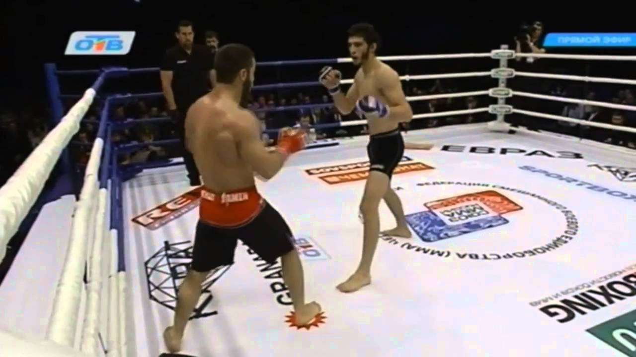-61,2 kg: Bakhachali Bakhachaliev vs. Armen Gulyan
