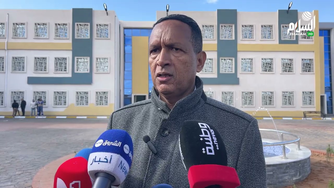 والي الاغواط يواصل خرجاته لمعاينة قطاع التربية