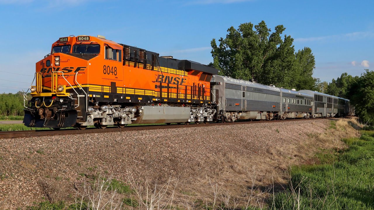 Chasing a 15 Car BNSF OCS Train!