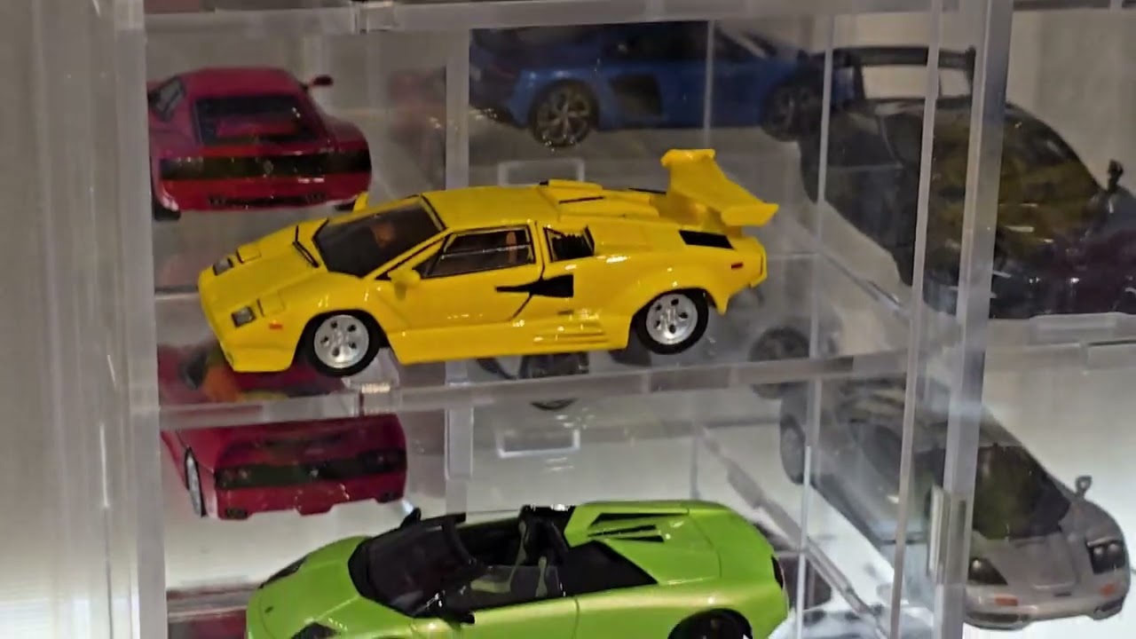 MI COLECCION DE AUTOS escala 1/64