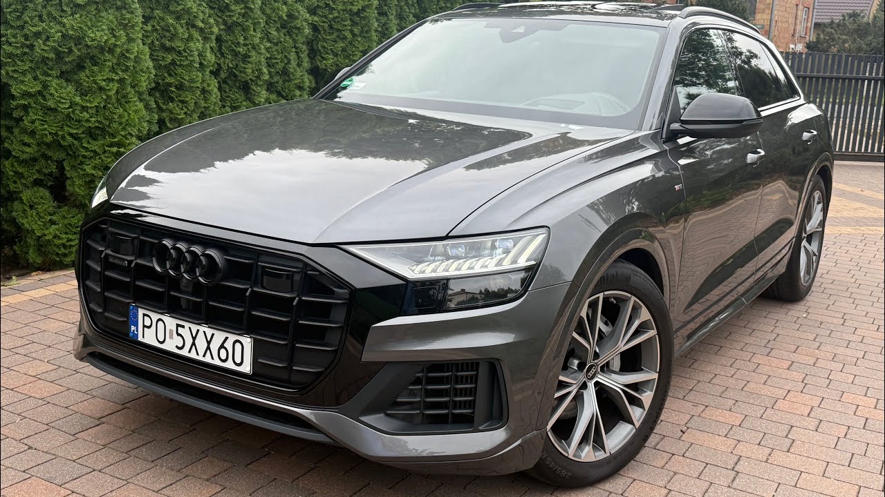 Audi Q8 2022 55TFSI 340KM Matrix Webasto Panorama Hak Head up Top View Sline Film od Auto Sukces