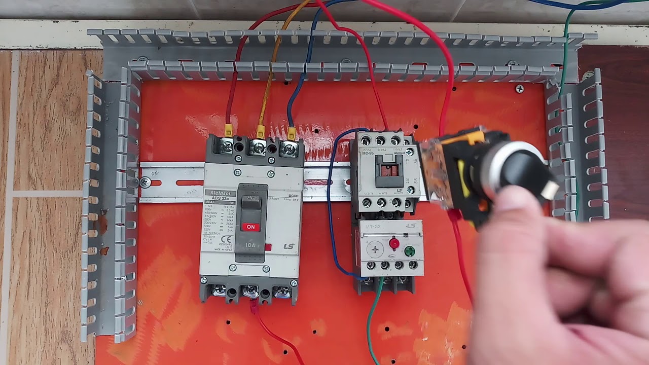 Bản vẽ và thực hành đi dây điều khiển 1 khởi động từ 220V bằng công tắc gạt 2 vị trí