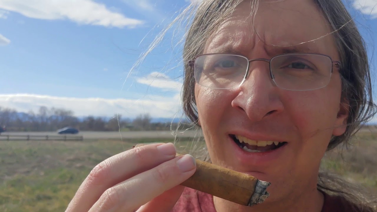 Cigar Vlog: Gilberto Oliva Reserva Blanc