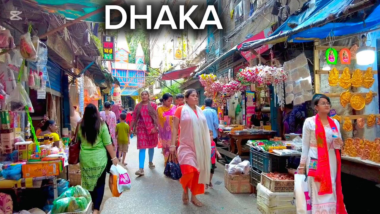 DURGA PUJA SHOPPING SHAKHARI BAZAR OLD DHAKA BANGLADESH.HINDU FESTIVAL AMAZING UNSSEN WALK TOUR 4K