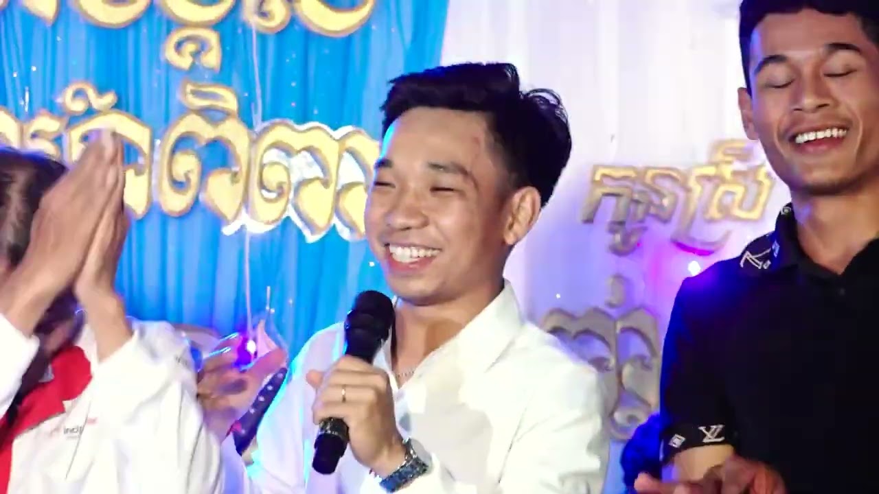 Chú rể hát hay quá 👍👍👍👍