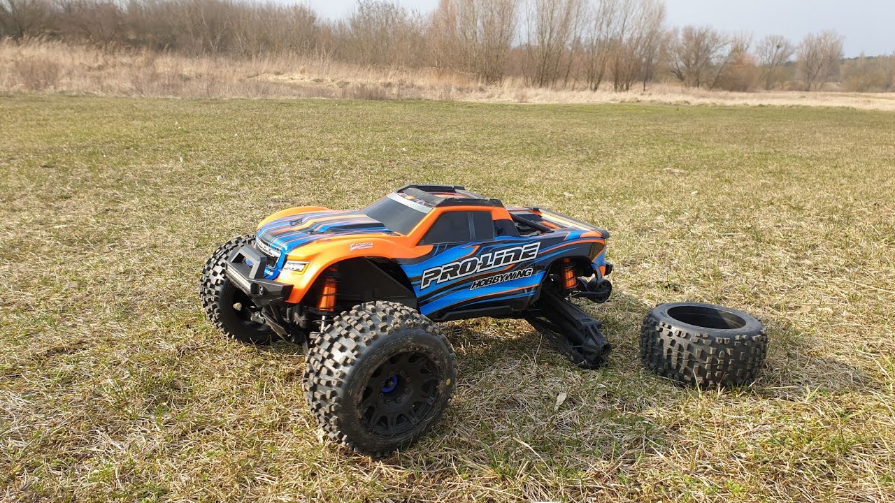 Traxxas Maxx HW Max8 2200kv: toomajRC jeździ pierwszy raz i gada coś tam o centralnym dyfrze 😁