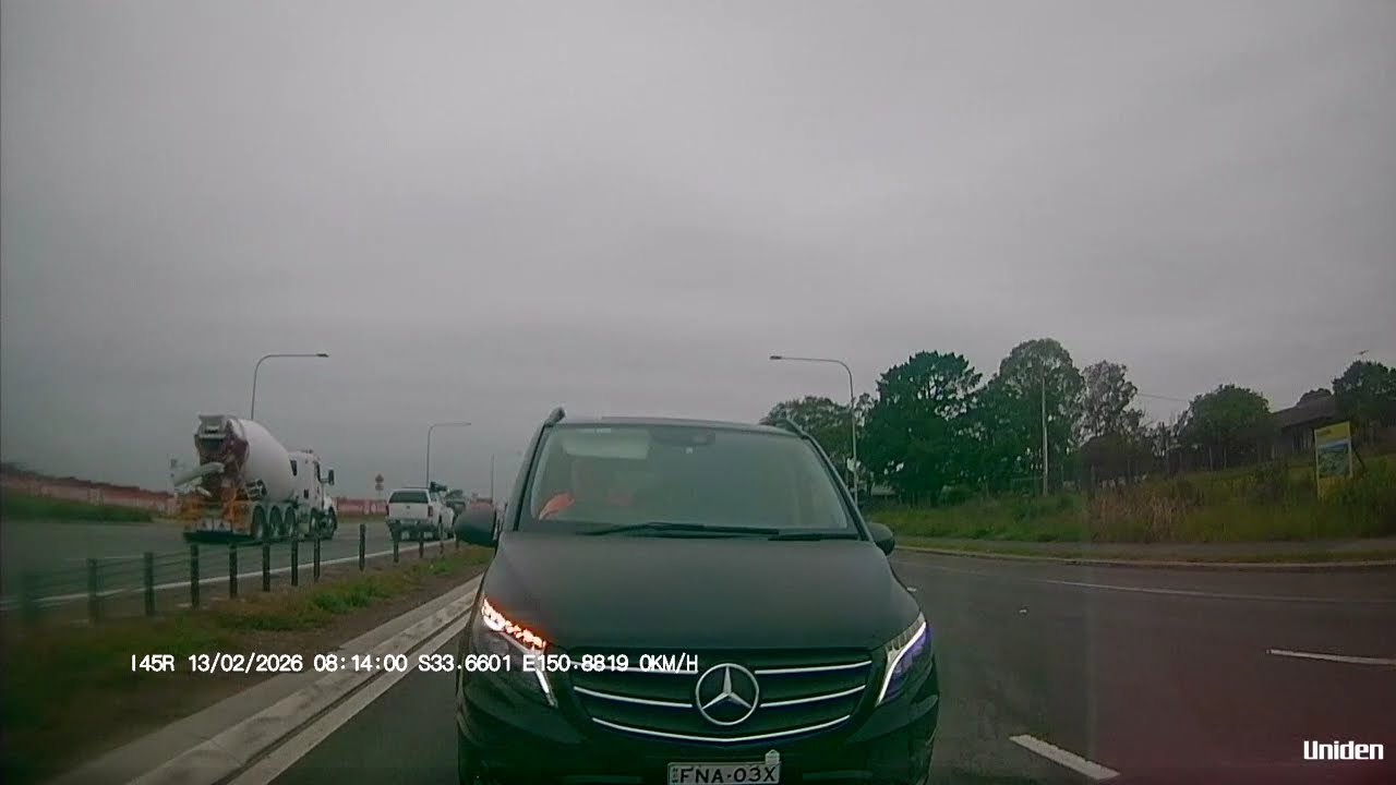 Muppet on the back wheel (1:27).