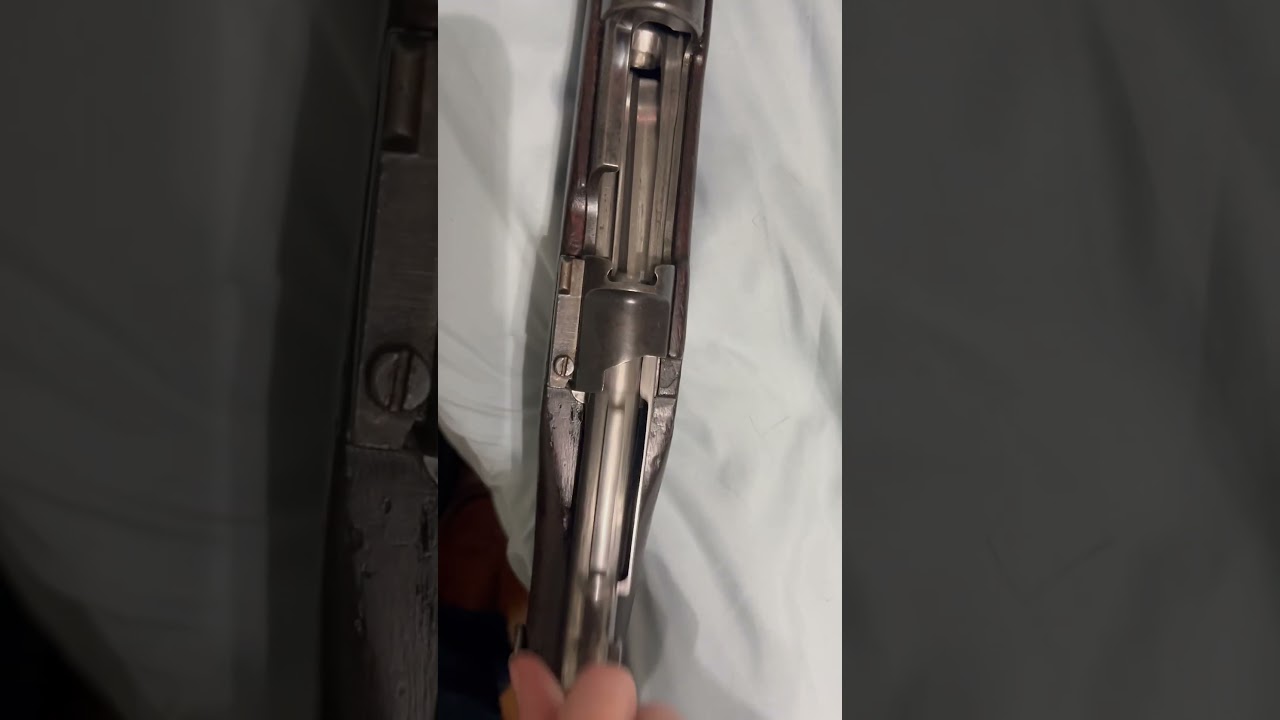 VZ. 24 Mauser safety selector demonstration #hunting #ww2 #edc #gunsounds #dailycarry #edccarry